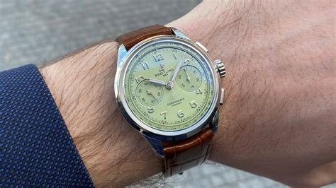 breitling b09 pistachio.